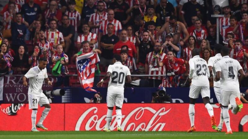 Reali fiton derbin me Atletikon e Madridit dhe del në krye